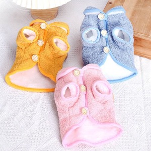 Ropa para mascotas de dos patas y ropa para perros de peluche al por mayor